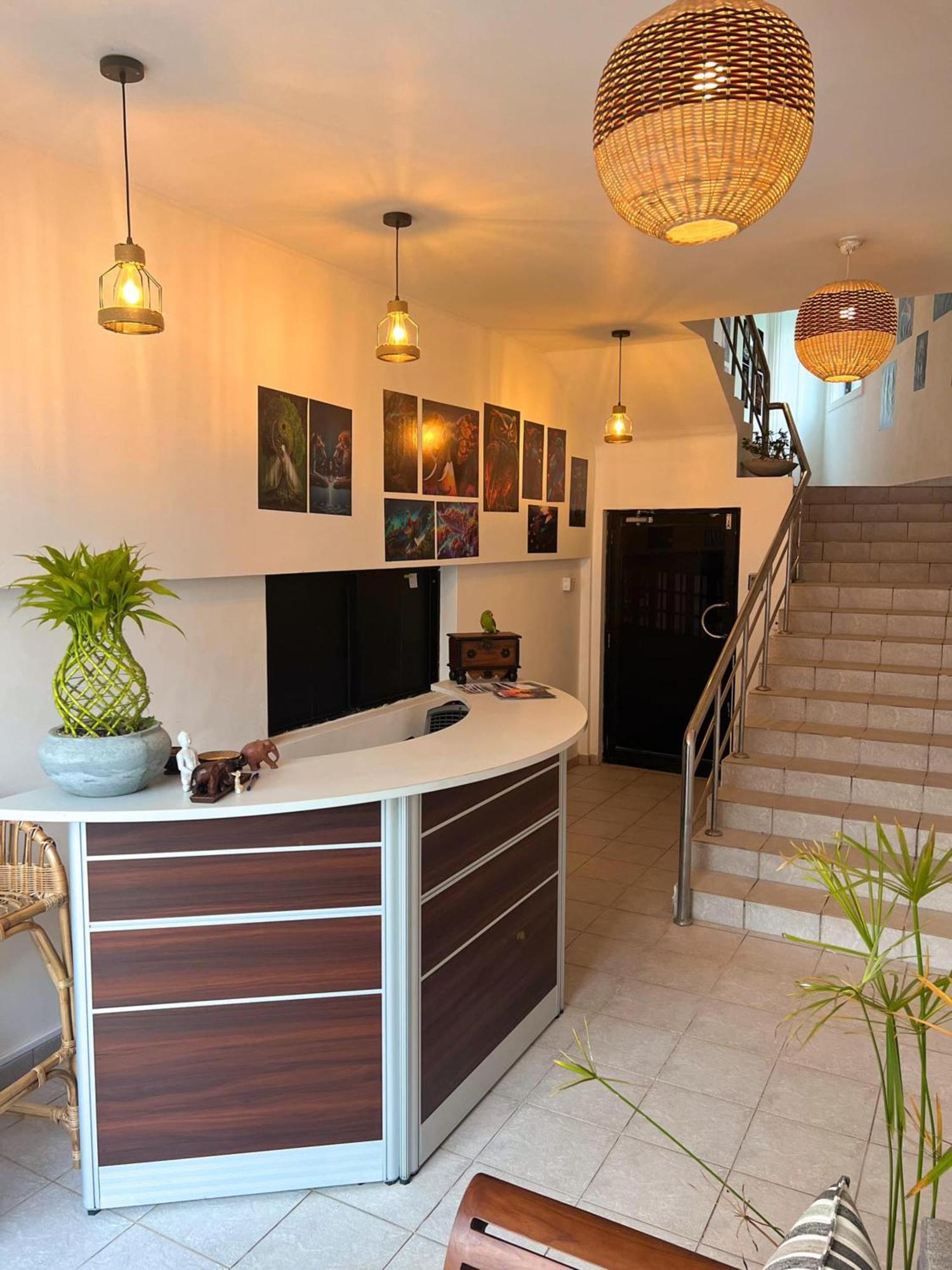 Hummus Hostel ฮิกคาดูวา ภายนอก รูปภาพ