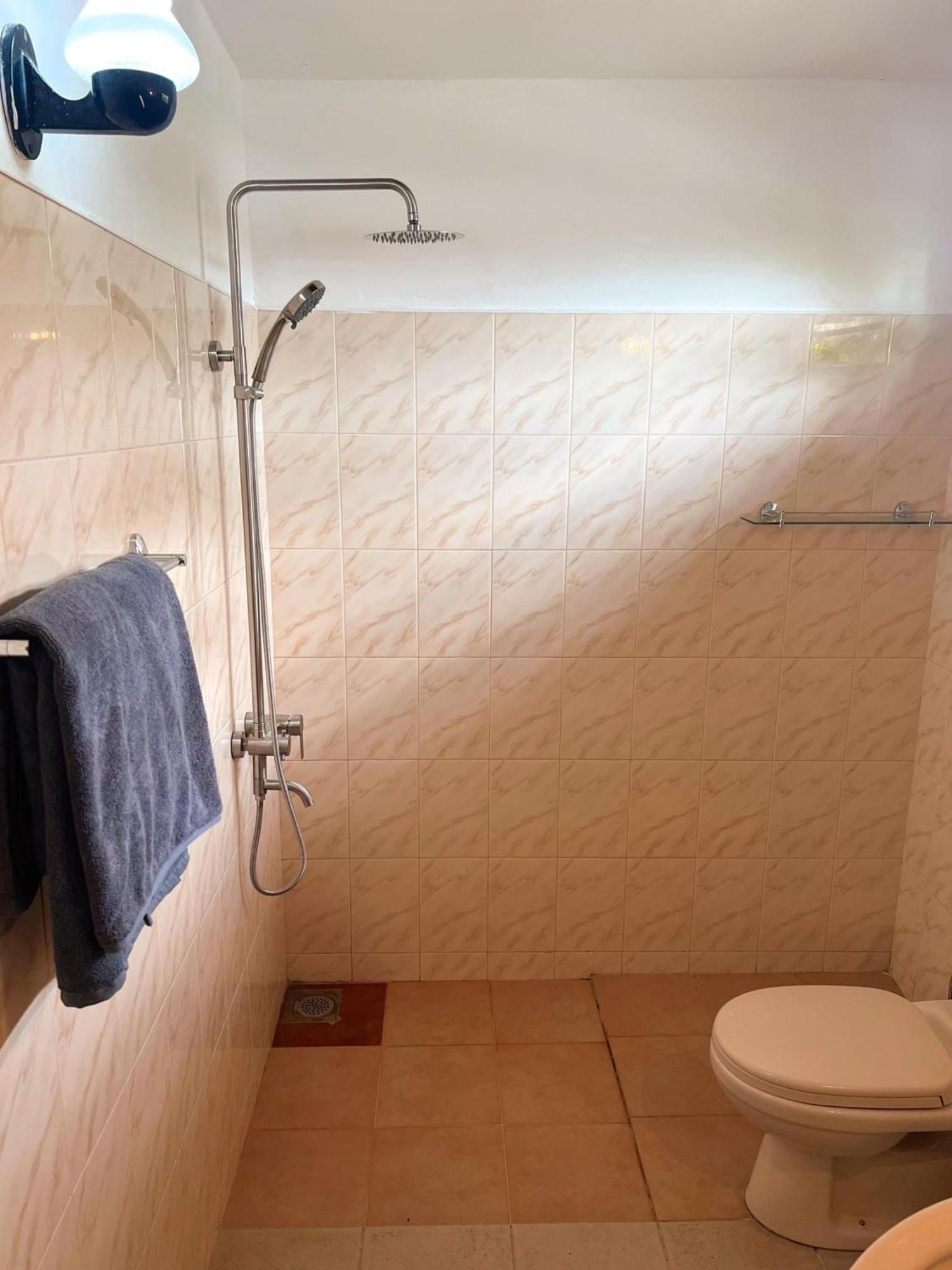 Hummus Hostel ฮิกคาดูวา ภายนอก รูปภาพ